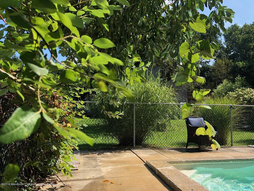 35 Pine Drive Roosevelt, NJ 08555 - Photo 29 of 32 35 Pine Drive Pool 1