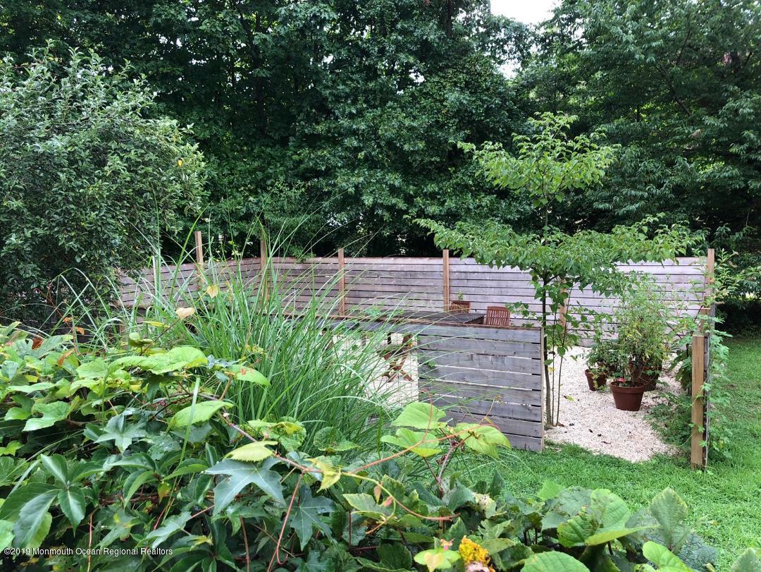 35 Pine Drive Roosevelt, NJ 08555 - Photo 31 of 32 35 Pine Drive Stone Garden