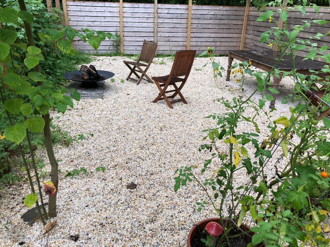 35 Pine Drive Roosevelt, NJ 08555 - Photo 32 of 32 35 Pine Drive Garden Sitting Area inside