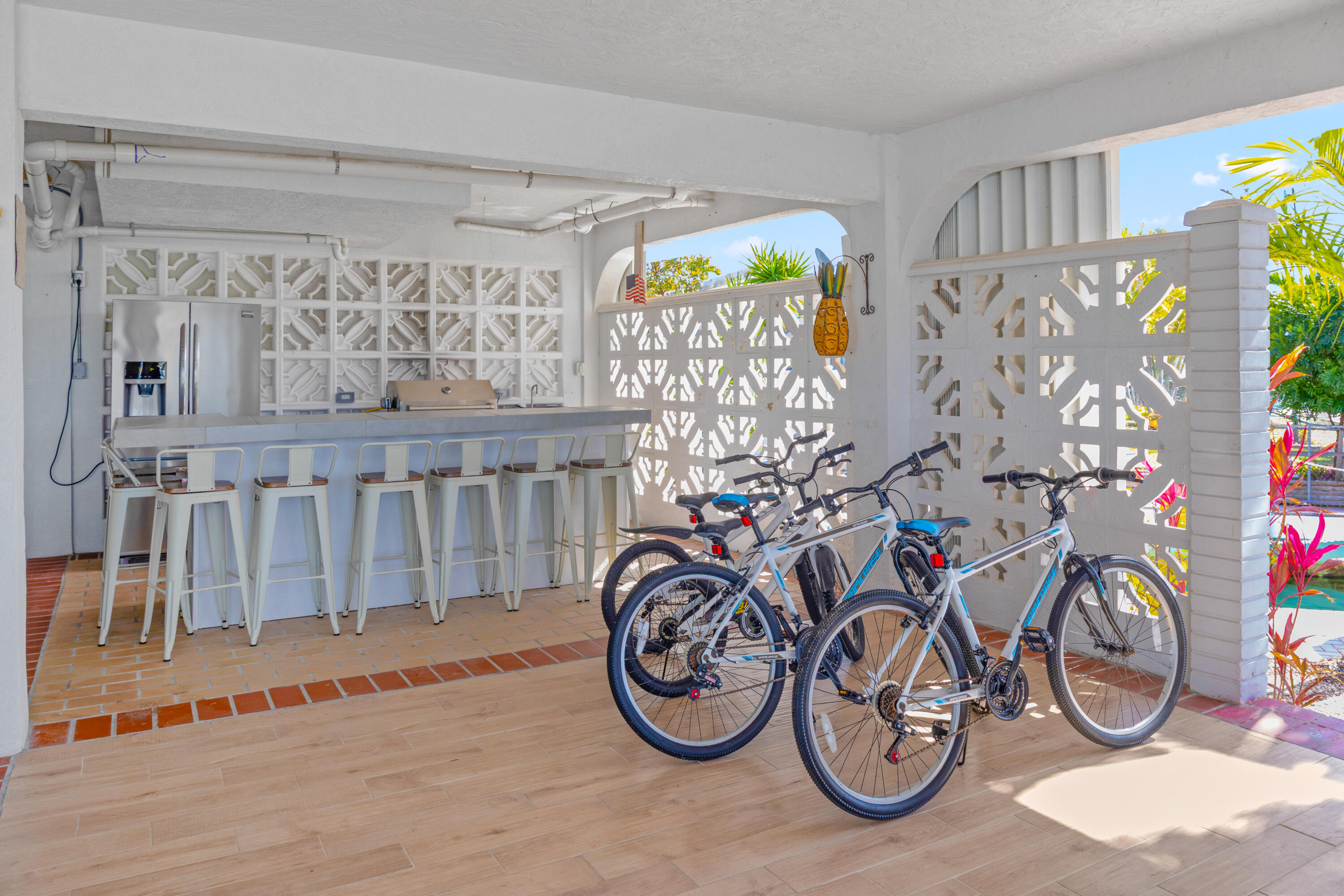 781 9th Street Key Colony Beach, FL 33051 - Photo 65 of 95 a view of an bike storage