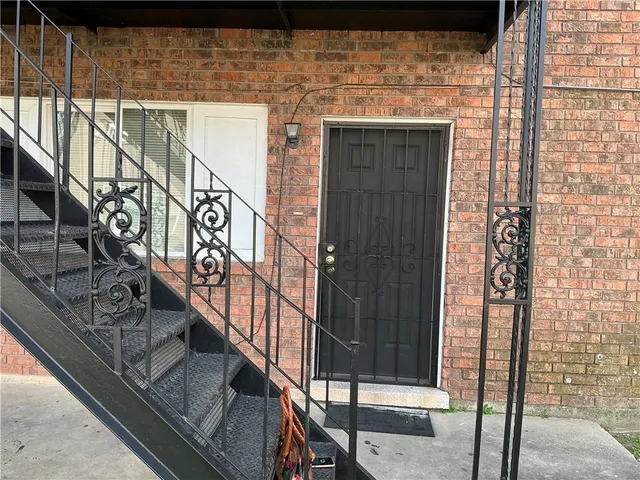 $1,200 | 4101 Cadillac Street, Unit A, New Orleans, LA 70122