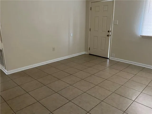 $1,200 | 4101 Cadillac Street, Unit A, New Orleans, LA 70122