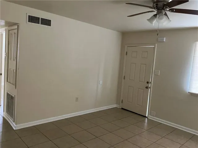 $1,200 | 4101 Cadillac Street, Unit A, New Orleans, LA 70122
