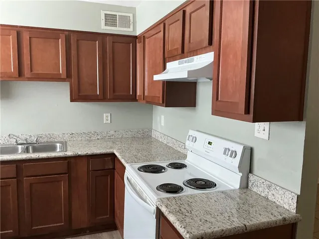 $1,200 | 4101 Cadillac Street, Unit A, New Orleans, LA 70122