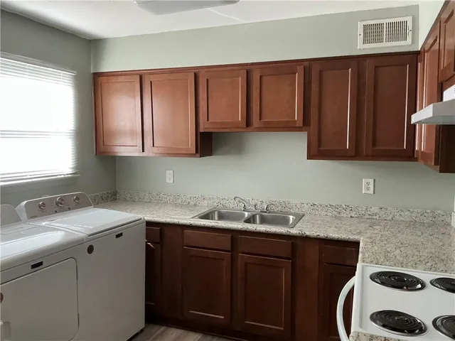 $1,200 | 4101 Cadillac Street, Unit A, New Orleans, LA 70122