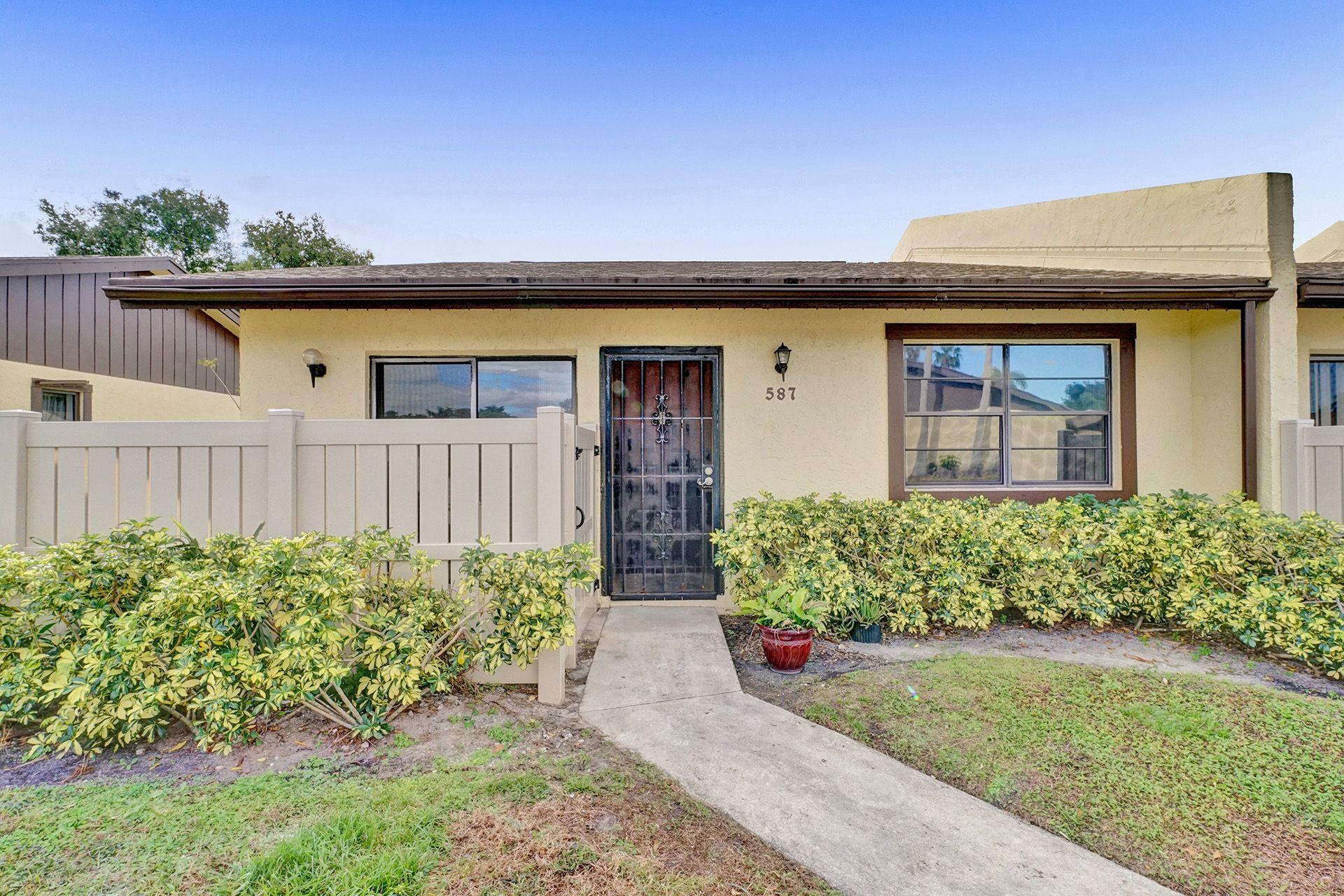 587 Banks Road Margate, FL 33063 - Photo 3 of 43 Front Entrance