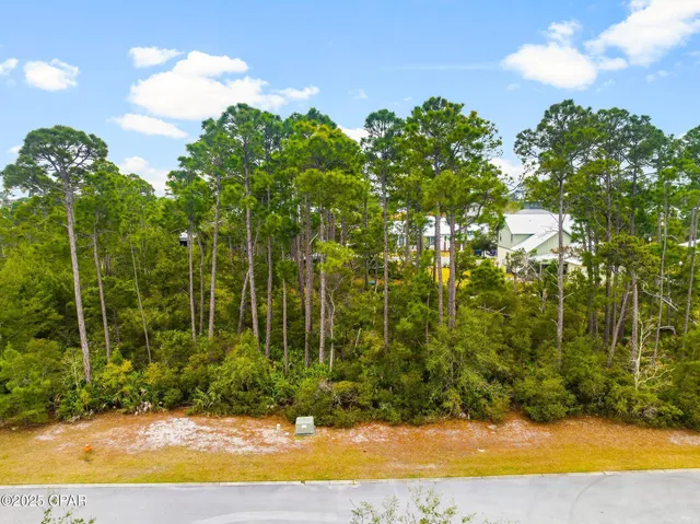 $99,000 | 5249 Kingston Circle, Panama City Beach, FL 32408