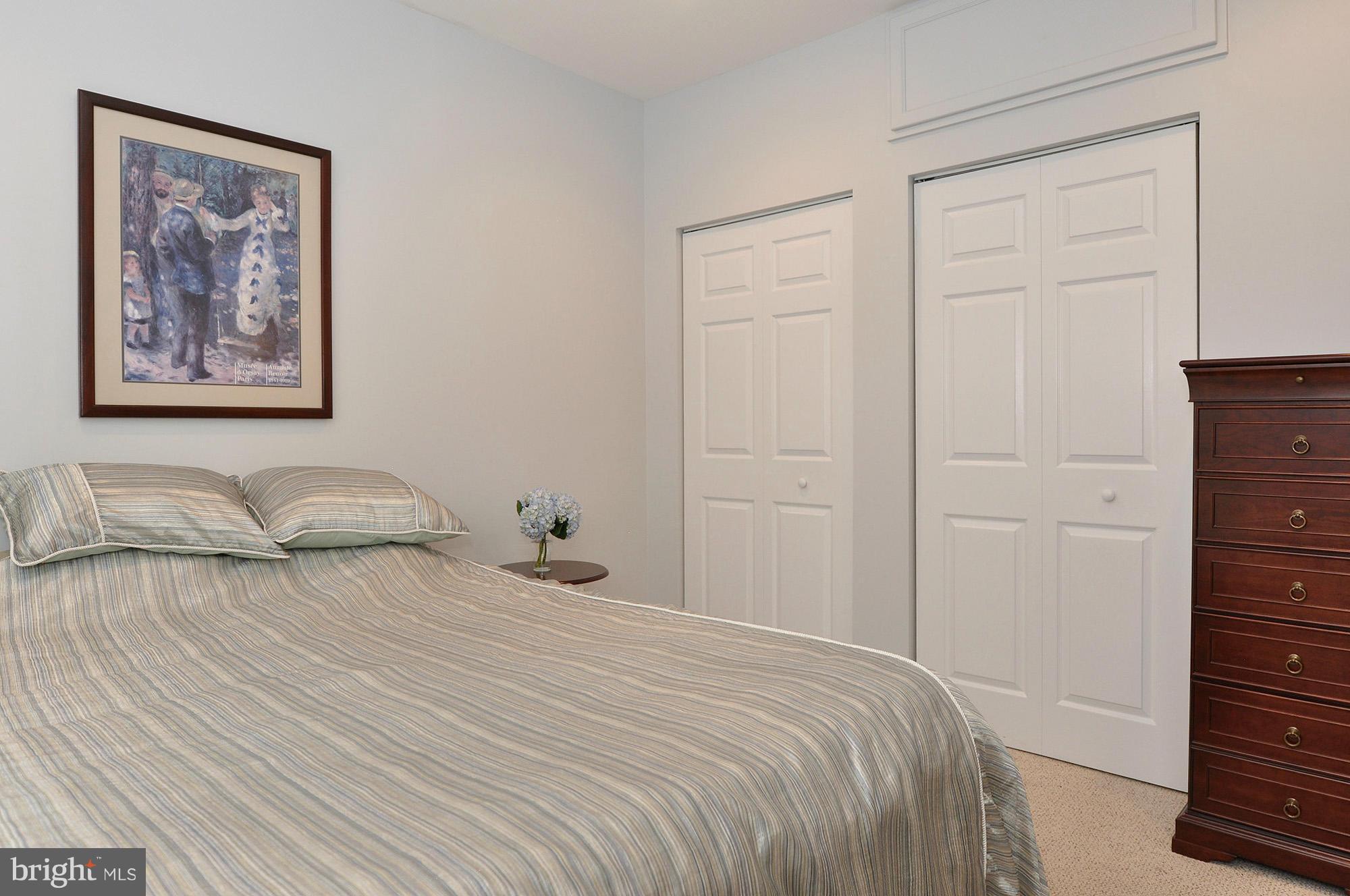 1423 R Street Northwest, Unit 403 Washington, DC 20009 - Photo 18 of 28 Bedroom