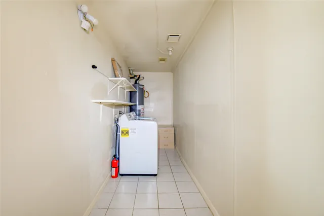 $2,250 | 2927 Great Lakes Avenue, Sugar Land, TX 77479