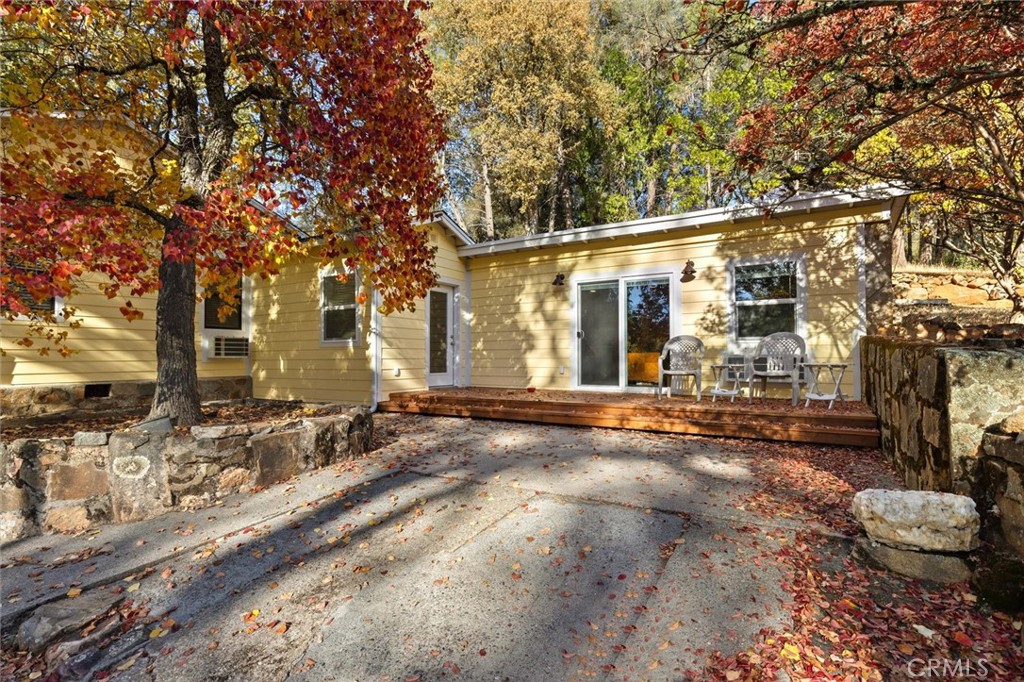 749 Hurleton Road Oroville, CA 95966 - Photo 2 of 58 Autumn