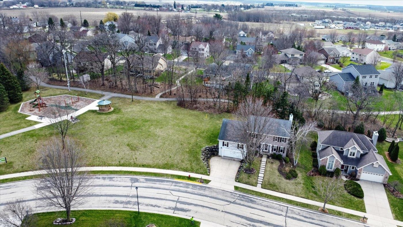 1253 Mockingbird Lane Sun Prairie, WI 53590 - Photo 50 of 57