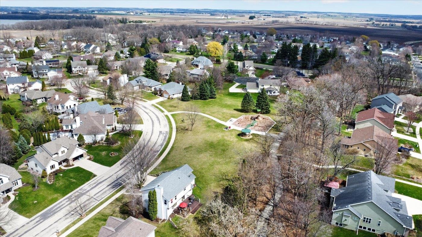 1253 Mockingbird Lane Sun Prairie, WI 53590 - Photo 51 of 57