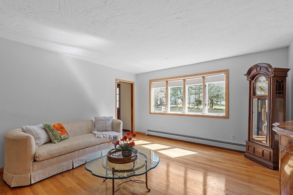 190 North Road Bedford, MA 01730 - Photo 11 of 37 Gallery Image 11