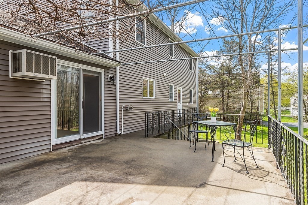 190 North Road Bedford, MA 01730 - Photo 34 of 37 Gallery Image 34