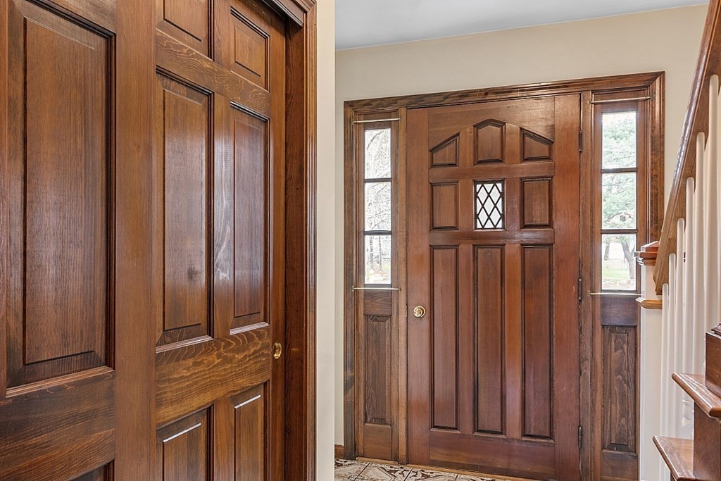 190 North Road Bedford, MA 01730 - Photo 7 of 37 Gallery Image 7