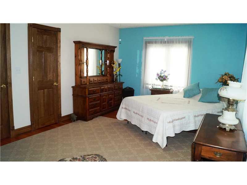 1410 Van Buskirk Road Anderson, IN 46011 - Photo 17 of 24 Gallery Image 17