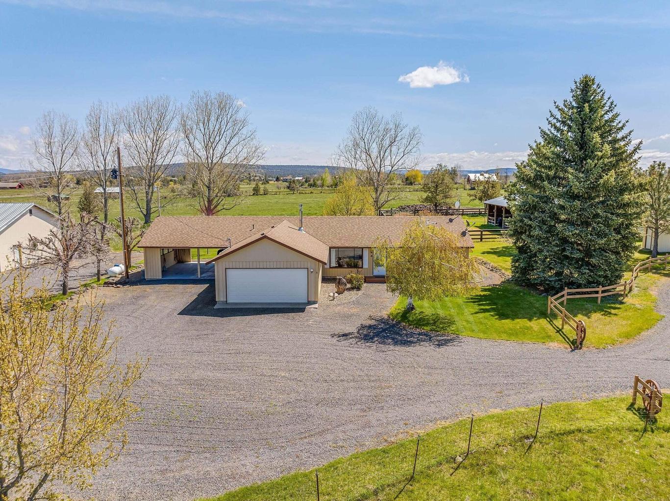 4088 Minson Road Powell Butte, OR 97753 - Photo 2 of 47 20250415155856271058000000-o