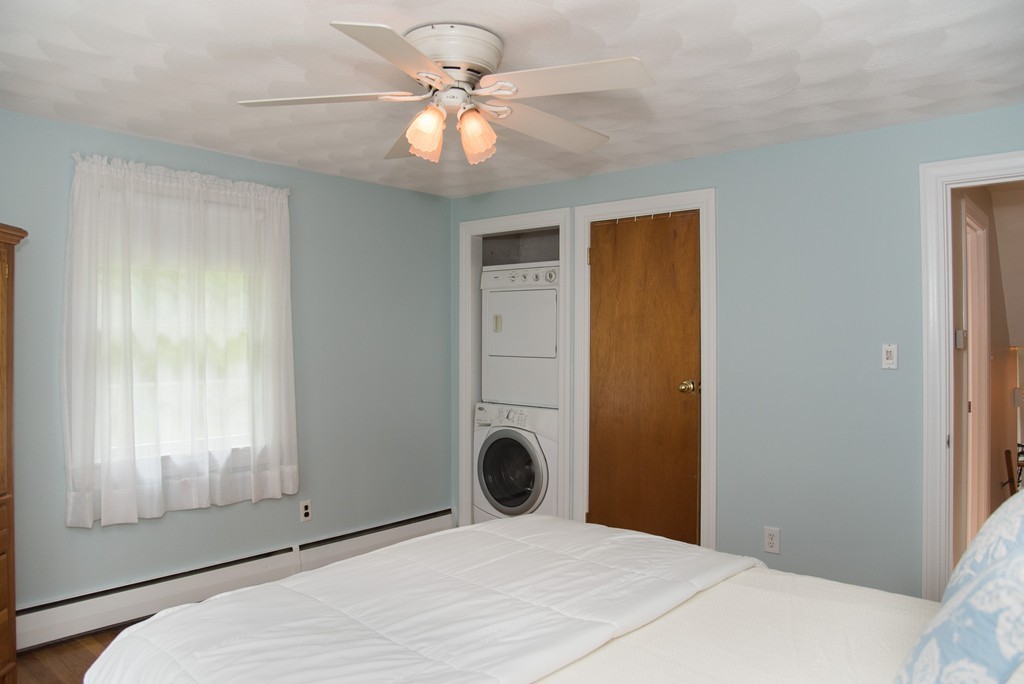 182 Boston Rock Road Melrose, MA 02176 - Photo 15 of 27 Gallery Image 15