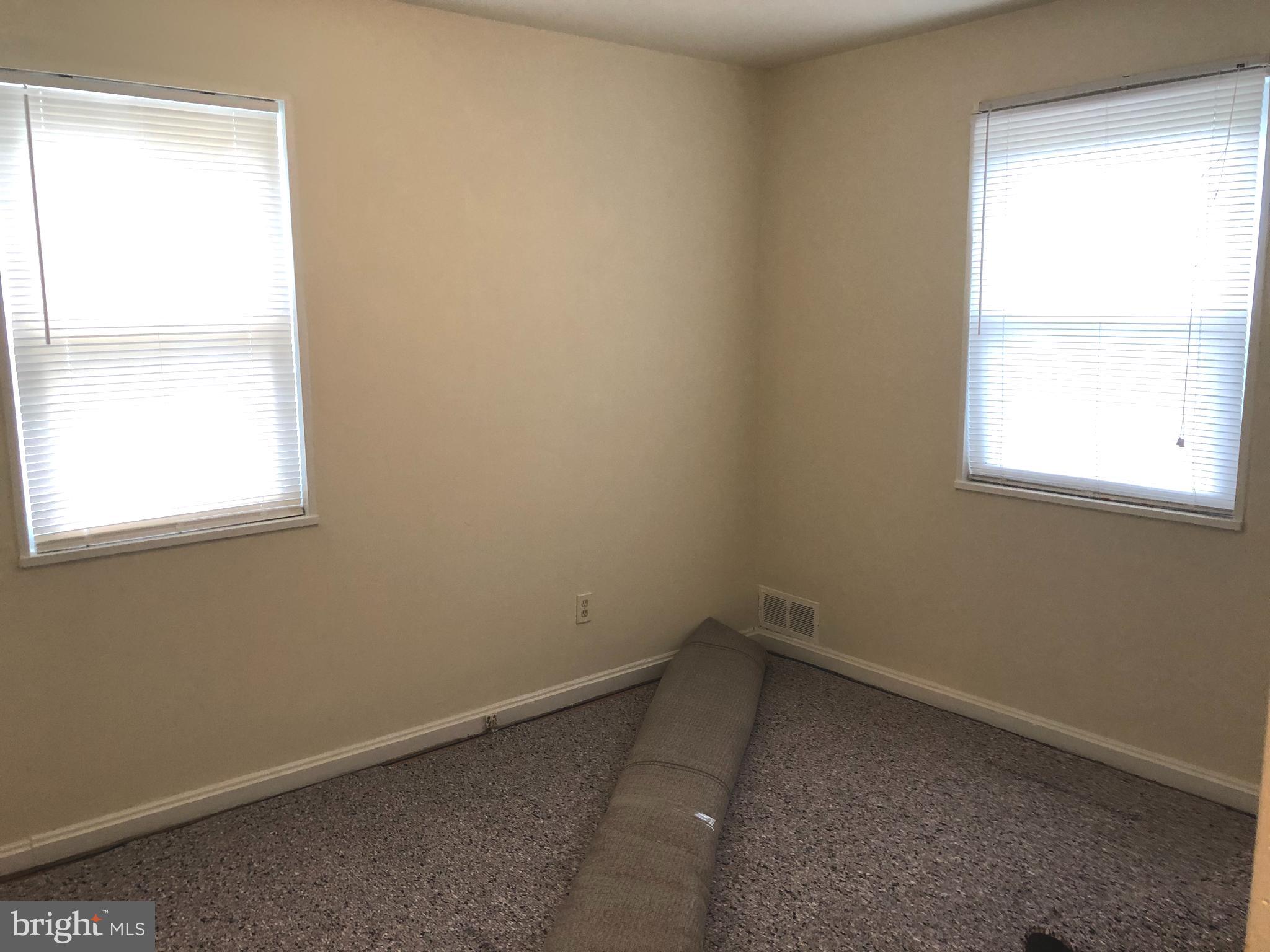 911 Brooke Road Capitol Heights, MD 20743 - Photo 10 of 16 BEDROOM-2