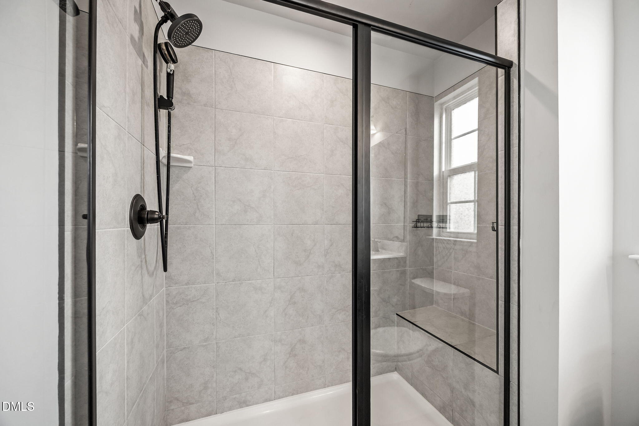 325 Amber Acorn Avenue Raleigh, NC 27603 - Photo 24 of 46 Primary Shower