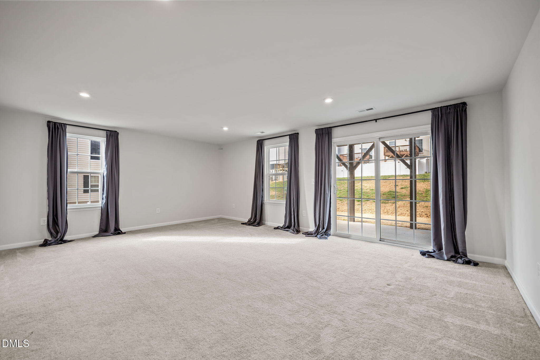 325 Amber Acorn Avenue Raleigh, NC 27603 - Photo 33 of 46 Downstairs