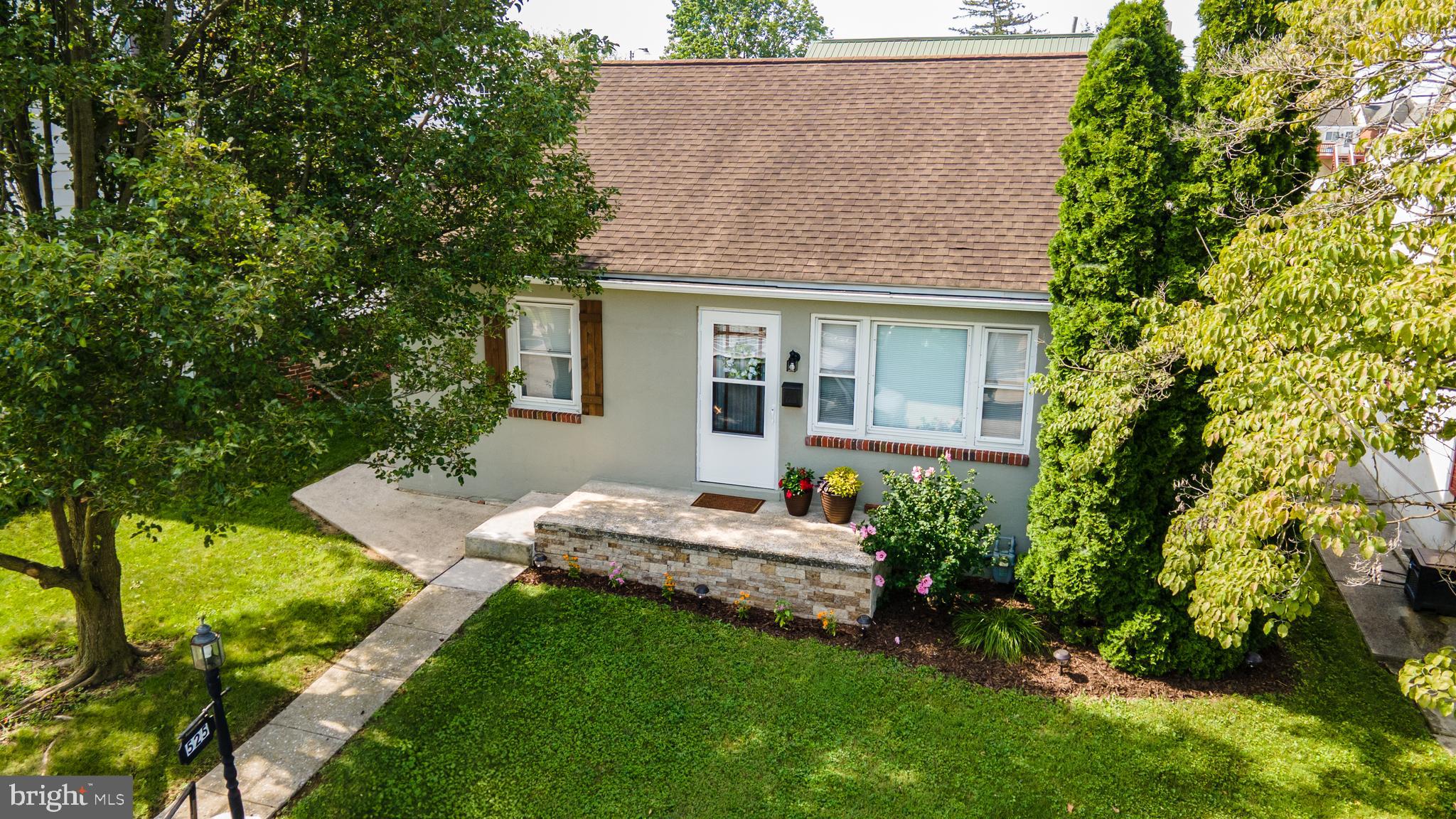 525 Locust Street Hanover, PA 17331 - Photo 2 of 34 Gallery Image 2