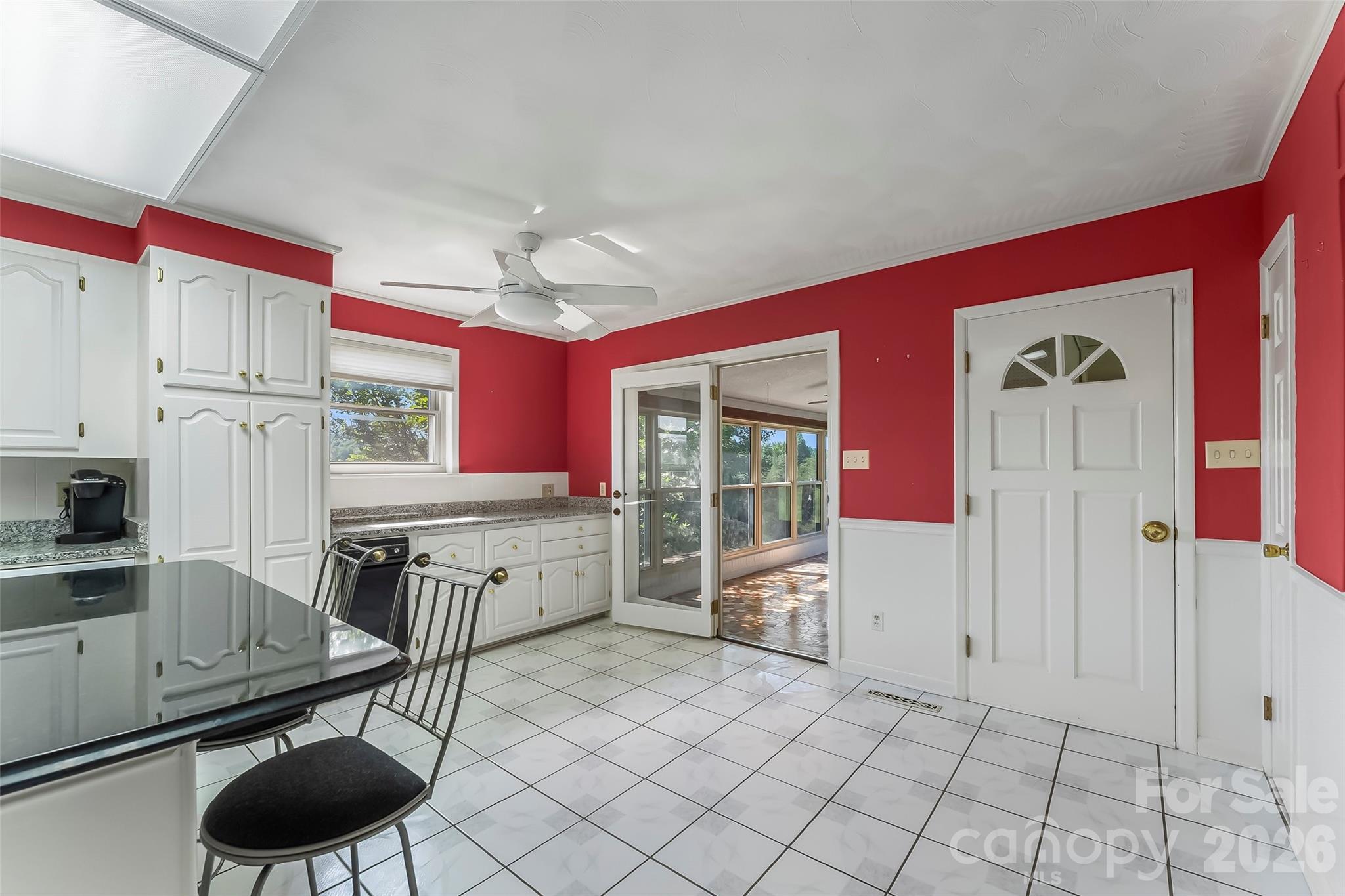 5305 Icard Ridge Road Hickory, NC 28601 - Photo 12 of 40