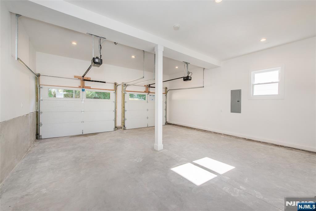 13 Arverne Road West Orange, NJ 07052 - Photo 19 of 23