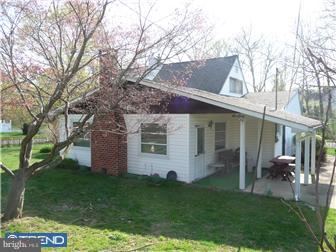 26 Jollybrook Road Levittown, PA 19056 - Photo 12 of 12 Exterior Back