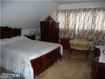 26 Jollybrook Road Levittown, PA 19056 - Photo 8 of 12 Bedroom
