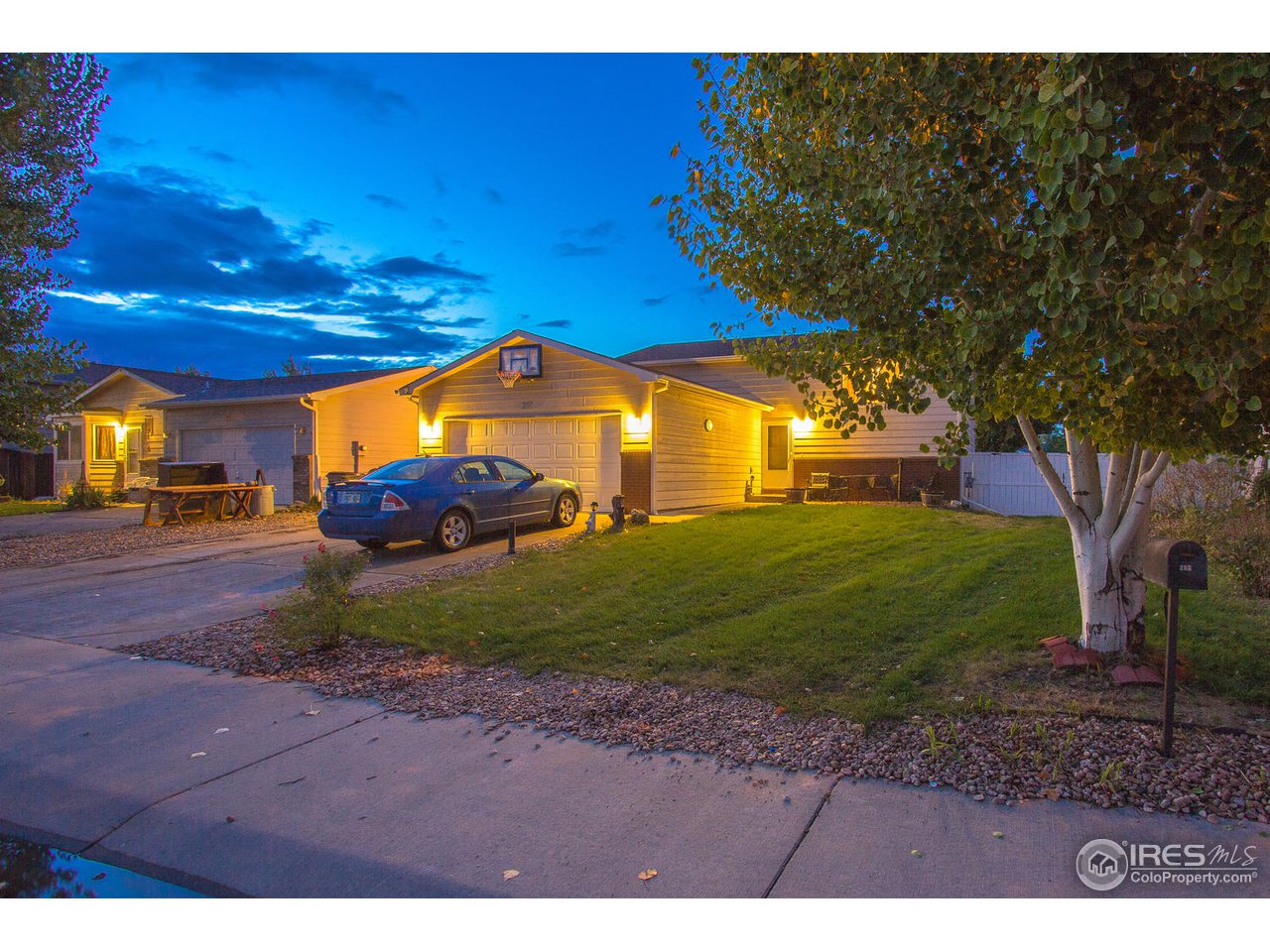 217 East 21st Street Road Greeley, CO 80631 - Photo 2 of 25 Southern Exposure