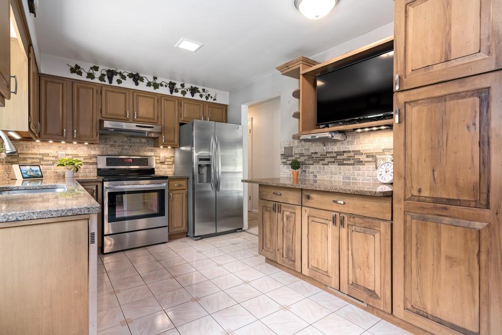 448 Steiner Bridge Road Valencia, PA 16059 - Photo 8 of 25