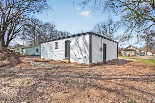 $185,000 | 2814 Marshall Street, Rockford, IL 61109