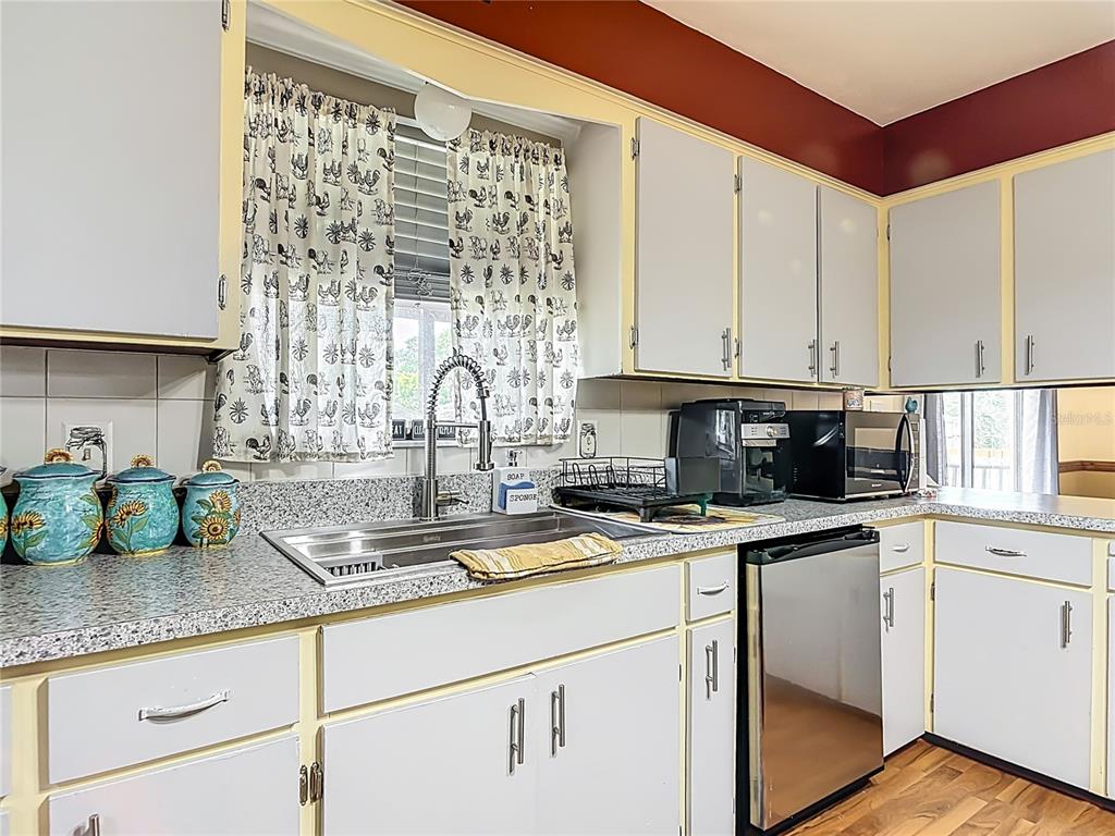 24046 Bobcat Road Astor, FL 32102 - Photo 17 of 50