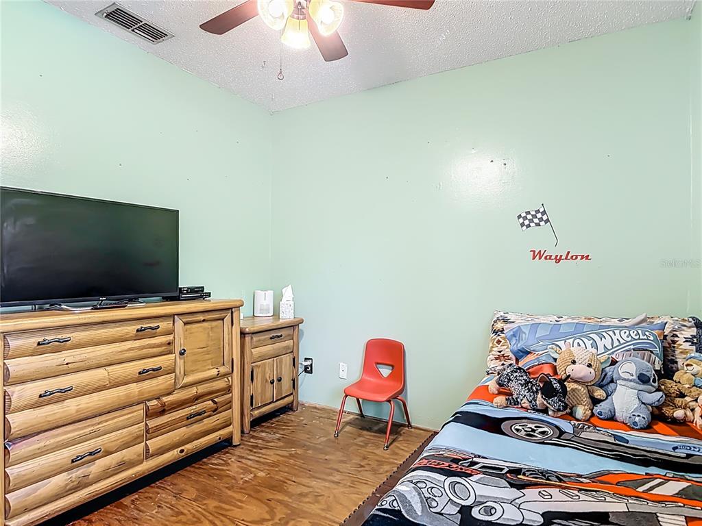 24046 Bobcat Road Astor, FL 32102 - Photo 21 of 50