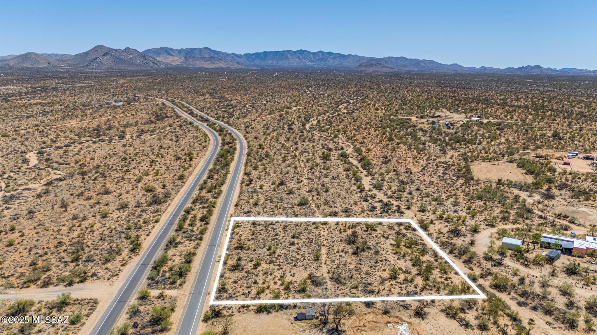 15635 West Diamond Bell Ranch Road, Unit 371 Tucson, AZ 85736 - Photo 2 of 11