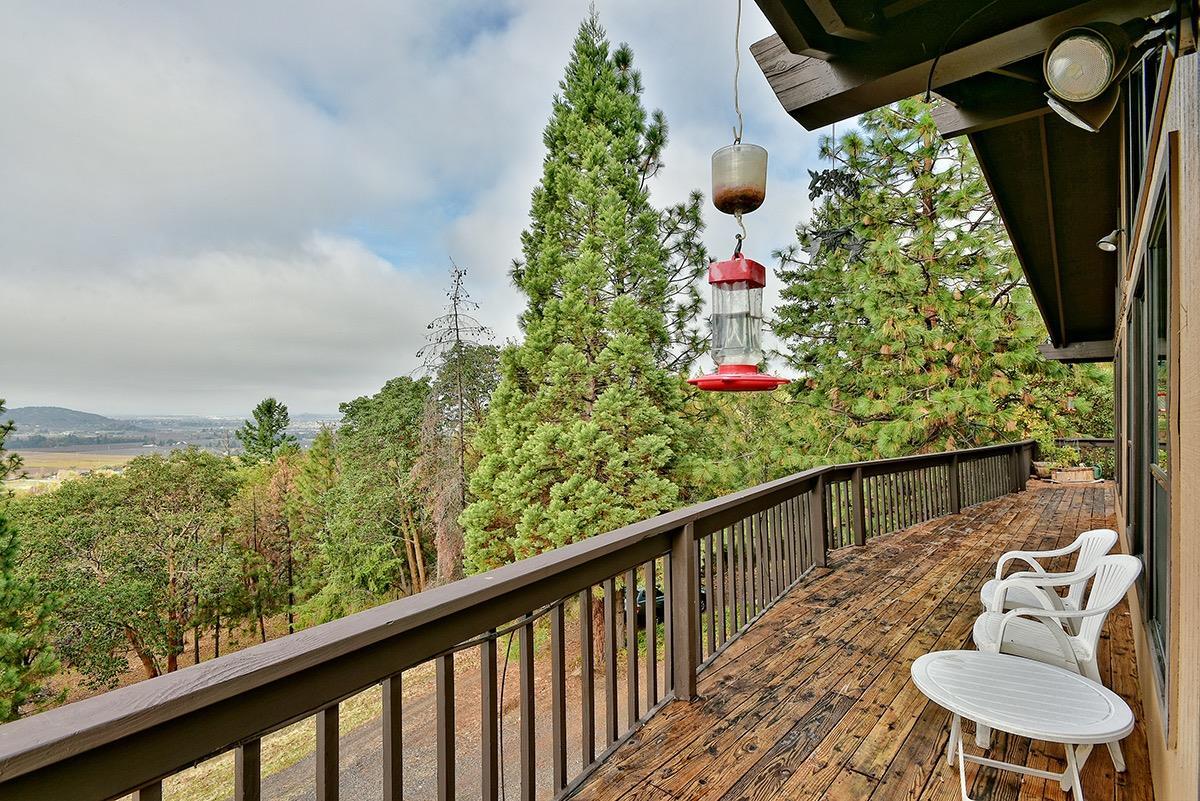 7979 Rapp Lane Talent, OR 97540 - Photo 12 of 35 Additional Photo