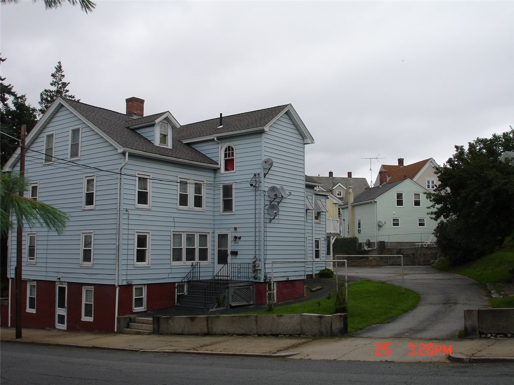 234 Greene Street Woonsocket, RI 02895 - Photo 3 of 11