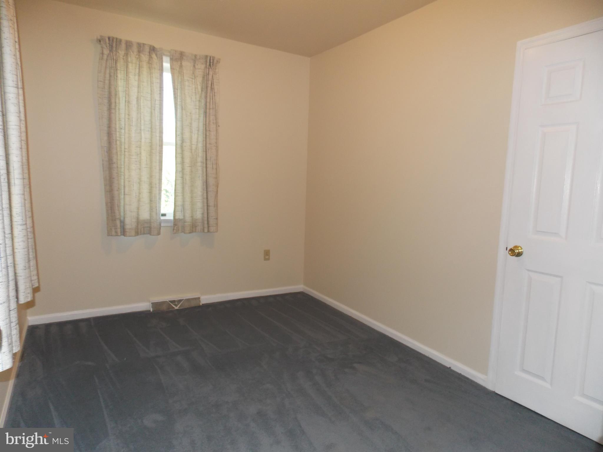 1069 Riverside Drive Pottstown, PA 19465 - Photo 14 of 16 Gallery Image 14