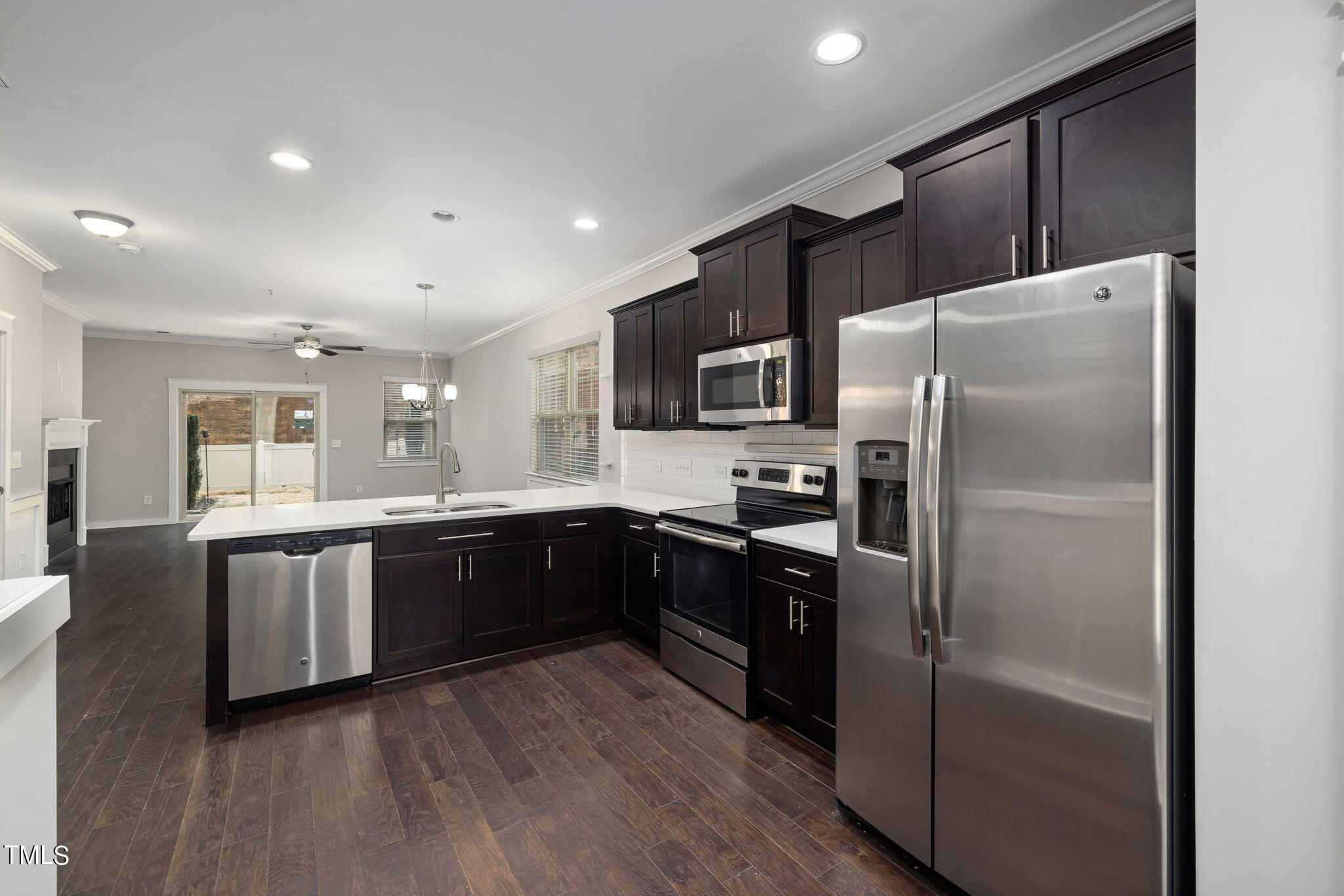7800 Allscott Way Raleigh, NC 27612 - Photo 7 of 29 10-web-or-mls-7K5A8163
