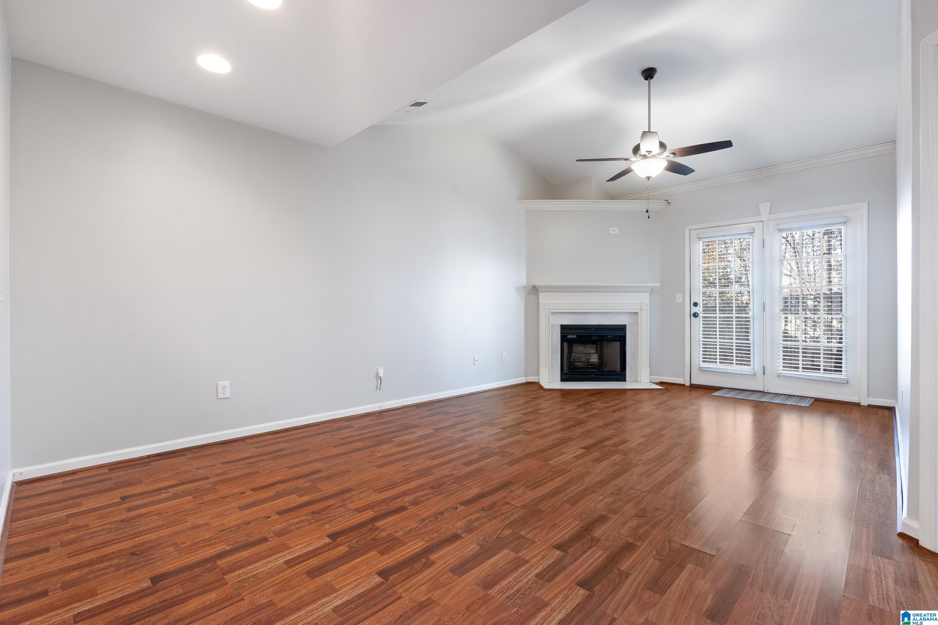 407 Midridge Lane Pelham, AL 35124 - Photo 5 of 26 Gallery Image 5