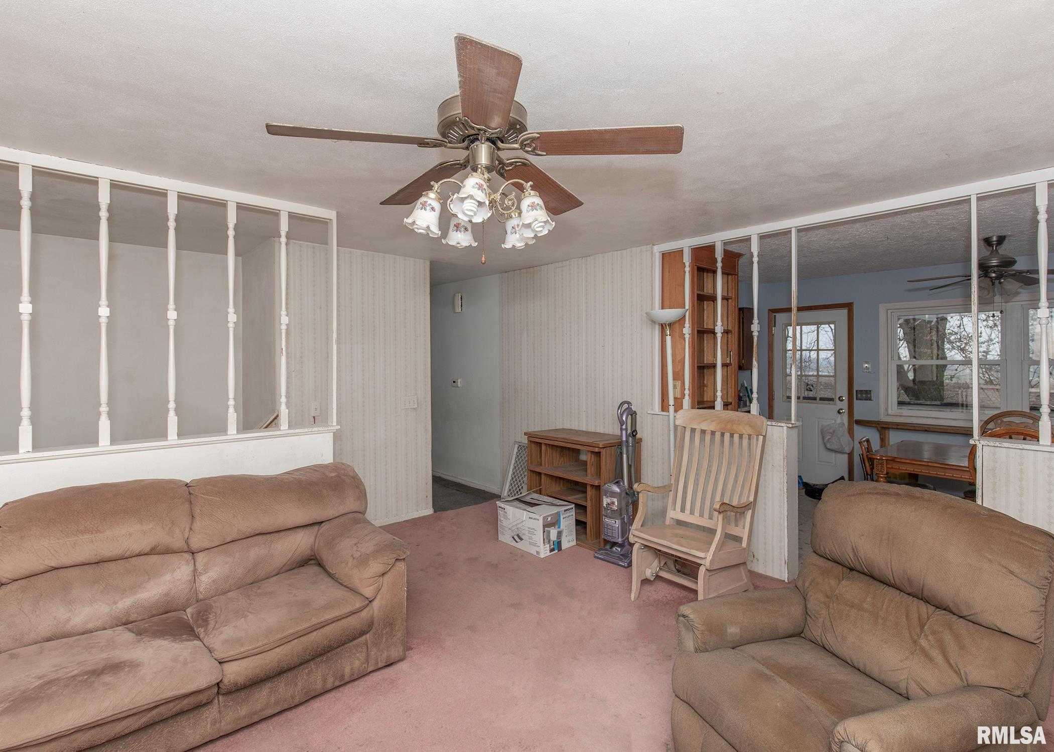 9100 North Liberty Road Walcott, IA 52773 - Photo 13 of 31 Gallery Image 13