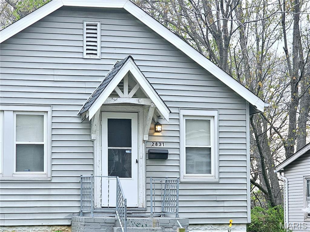 2831 Old Hanley Road St. Louis, MO 63114 - Photo 2 of 7 Gallery Image 2