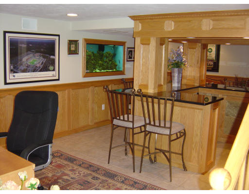 110 High Ridge Drive Raynham, MA 02767 - Photo 18 of 22 Gallery Image 18