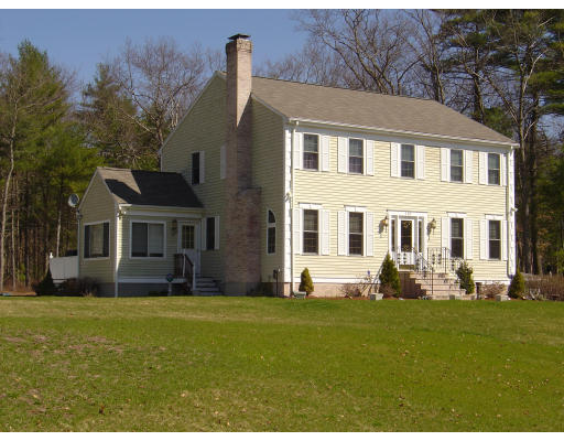110 High Ridge Drive Raynham, MA 02767 - Photo 2 of 22 Gallery Image 2