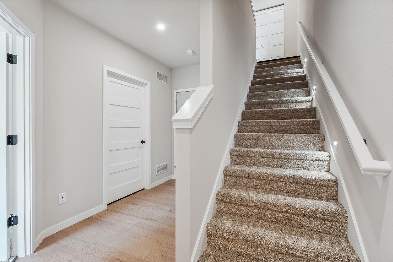 206 South Dewey Reedsburg, WI 53959 - Photo 23 of 31