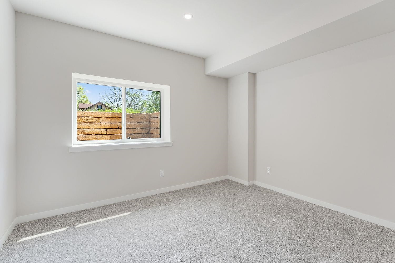 206 South Dewey Reedsburg, WI 53959 - Photo 25 of 31