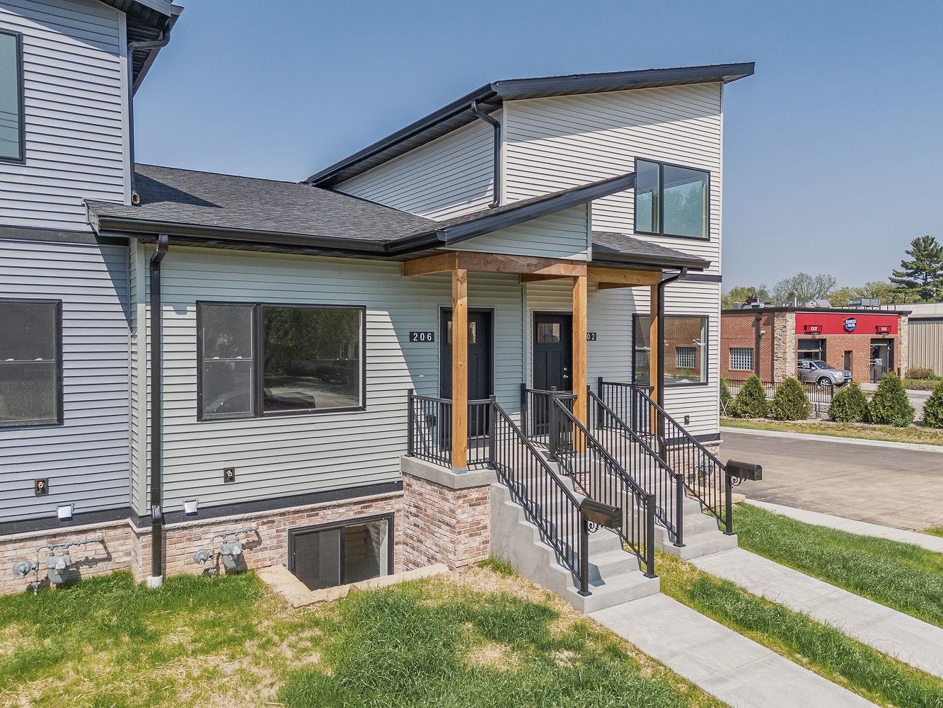 206 South Dewey Reedsburg, WI 53959 - Photo 29 of 31