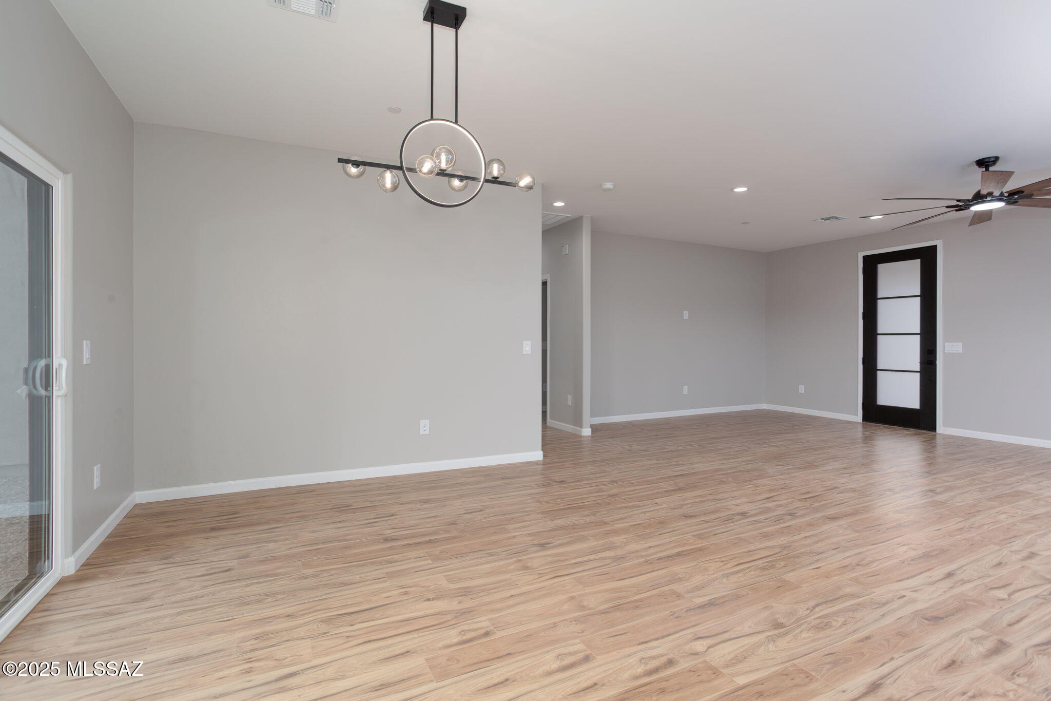 3635 East Rollins Road Tucson, AZ 85739 - Photo 10 of 35 Gallery Image 10