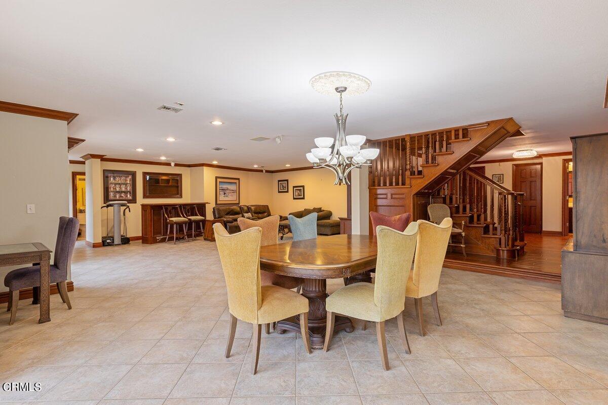 2131 Ravoli Drive Oxnard, CA 93035 - Photo 19 of 43 a view of a dining room with furniture